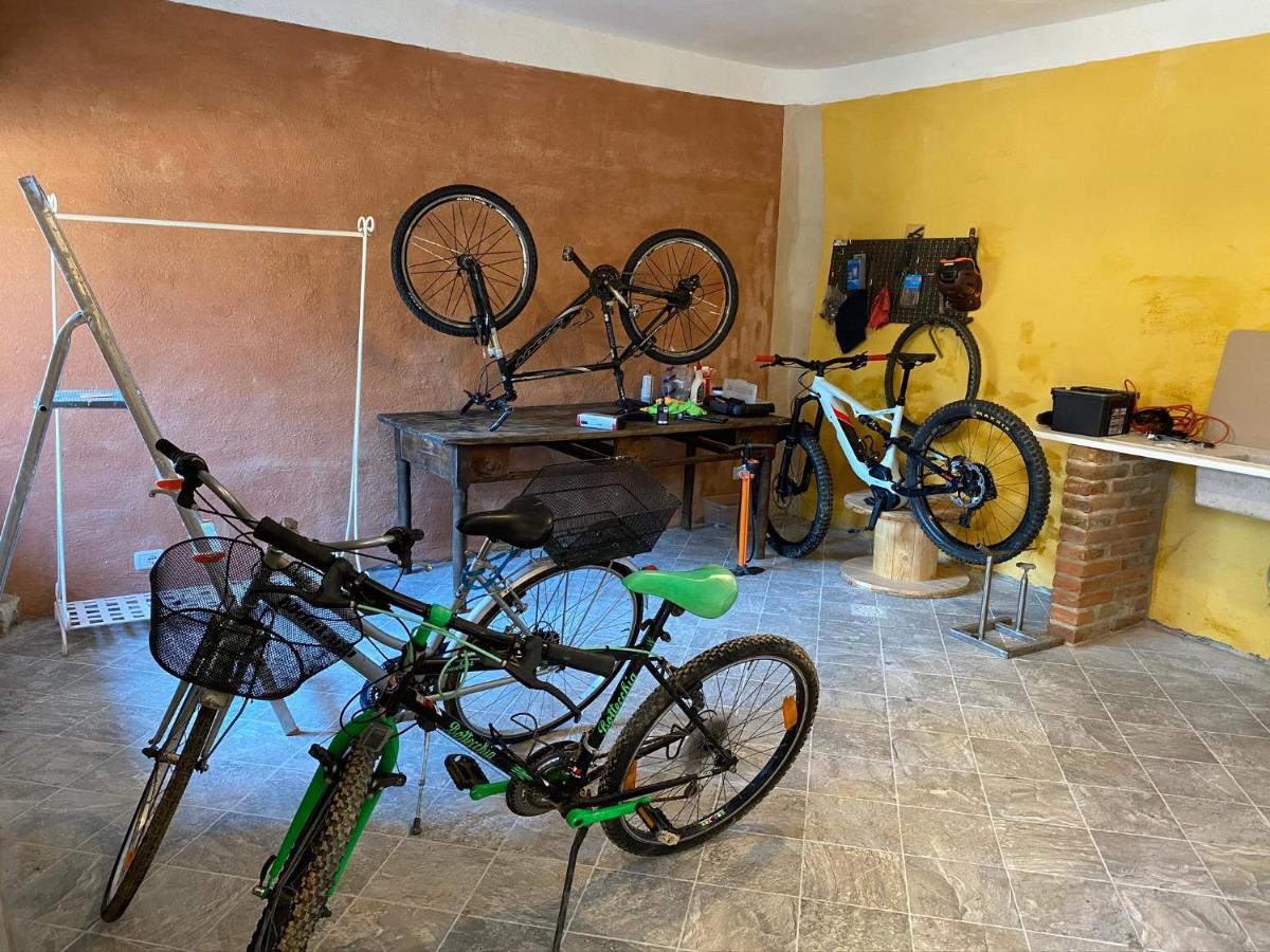 Cascina Boschetto Bed and Breakfast Saliceto Εξωτερικό φωτογραφία